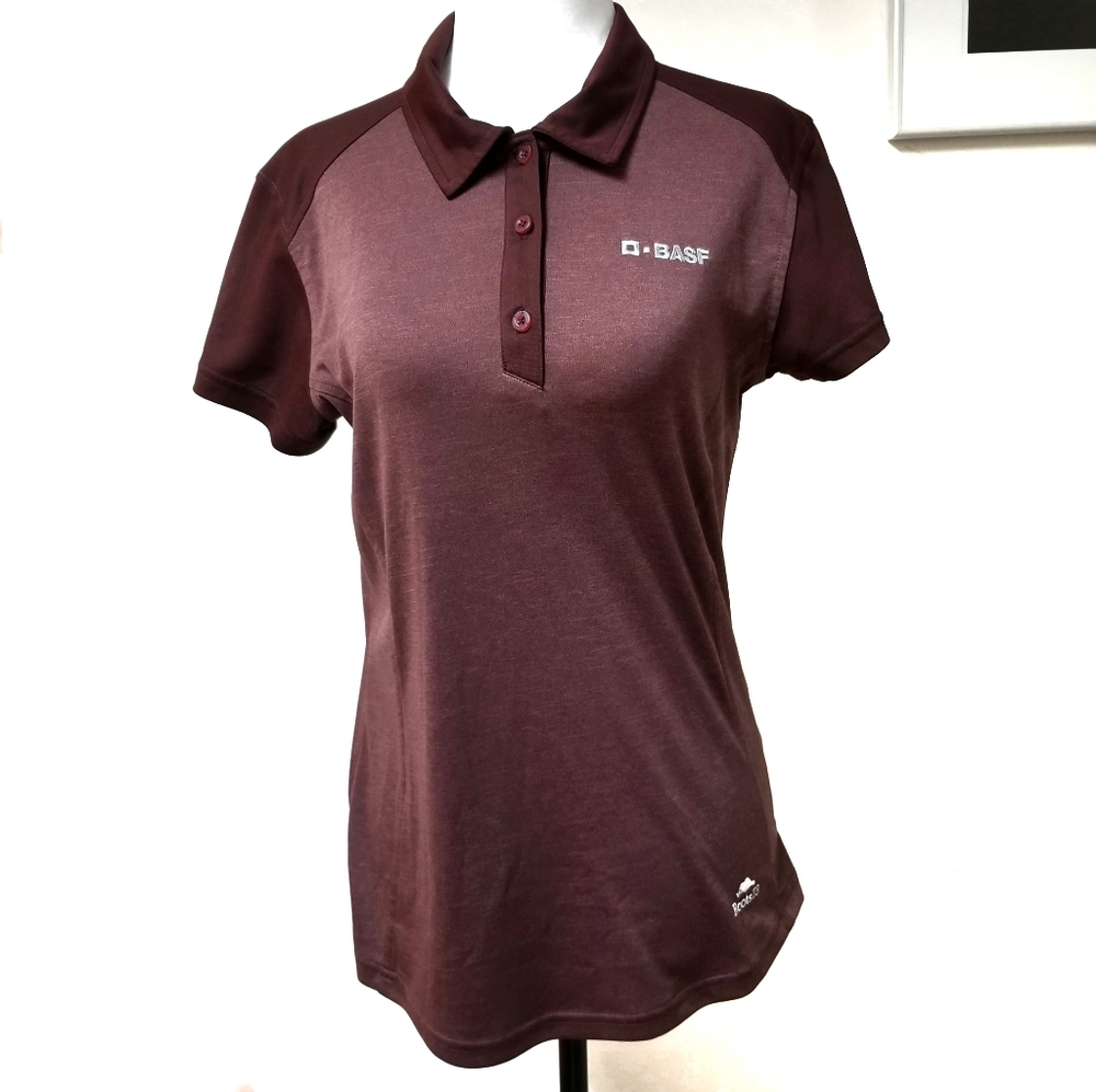 Roots Burgundy Women Meduim Short SleevesT-shirts